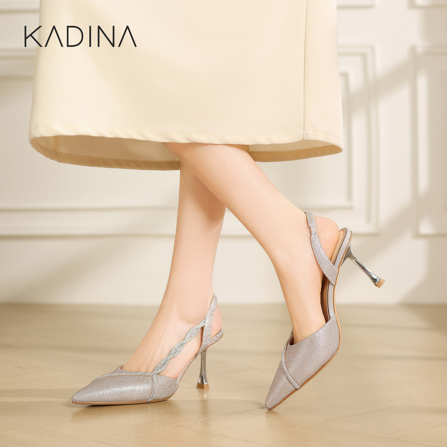 卡迪娜/KADINA尖头高跟鞋女优雅闪钻包头凉鞋后空单鞋KM261503图片