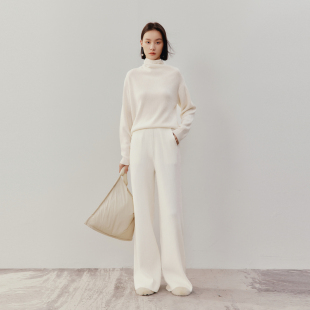 麦檬MM秋冬高领软糯毛衣5DA131841