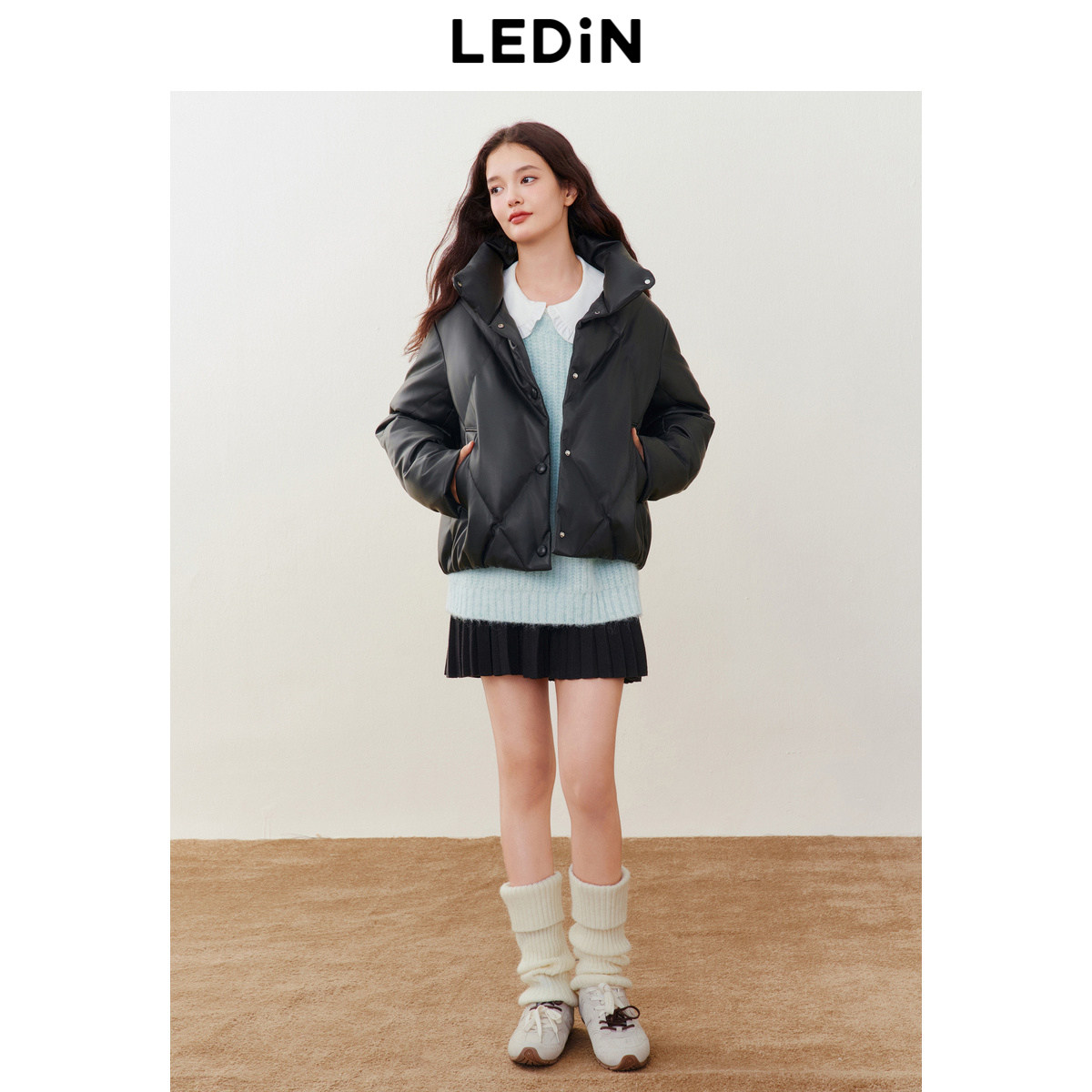 乐町短款羽绒服女外套