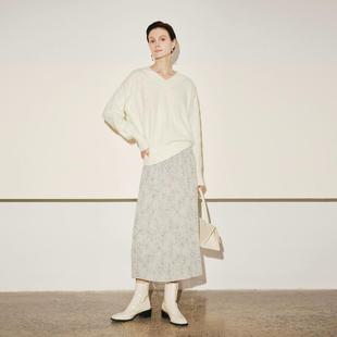 MM麦檬V领毛衣女