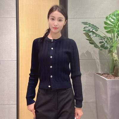 麦檬女士简约时尚针织衫5F8232331