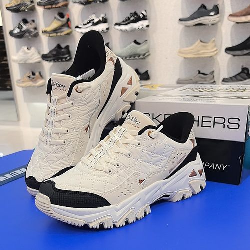 斯凯奇女士简约时尚运动鞋180114-NTBK