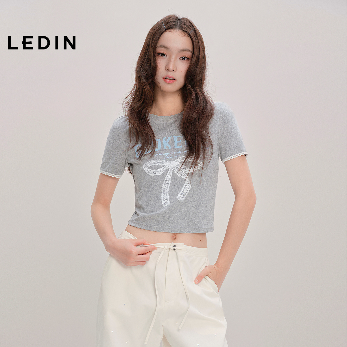 【商场同款】乐町蝴蝶结修身短袖早秋甜美印花短T恤C1CNF3226