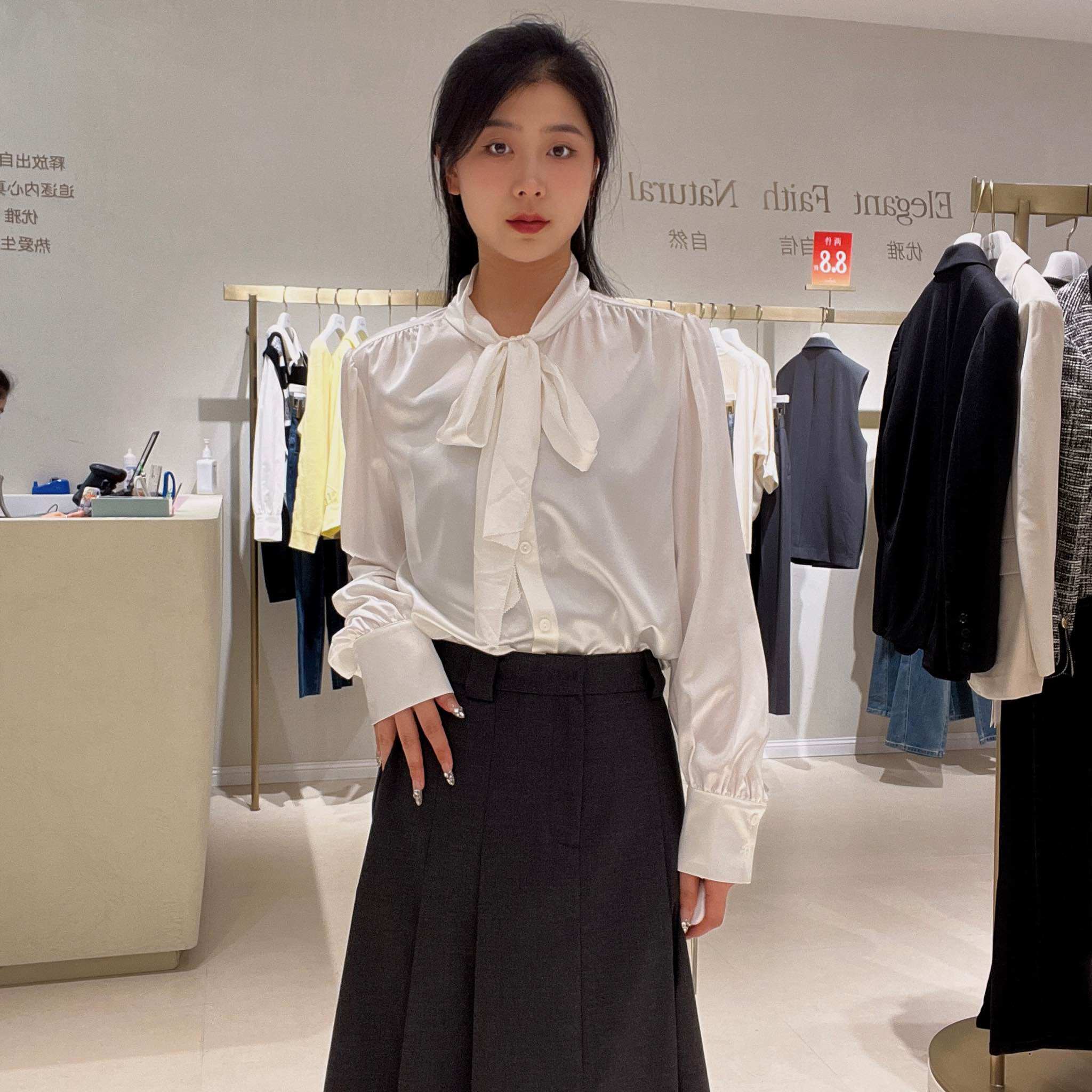 伊芙丽 女士优雅时尚衬衫WE8220411-1
