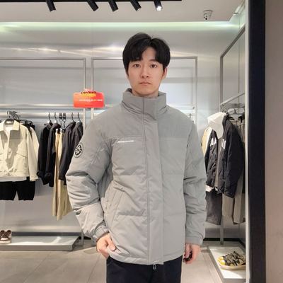 太平鸟男士简约时尚羽绒服B2ACE4418