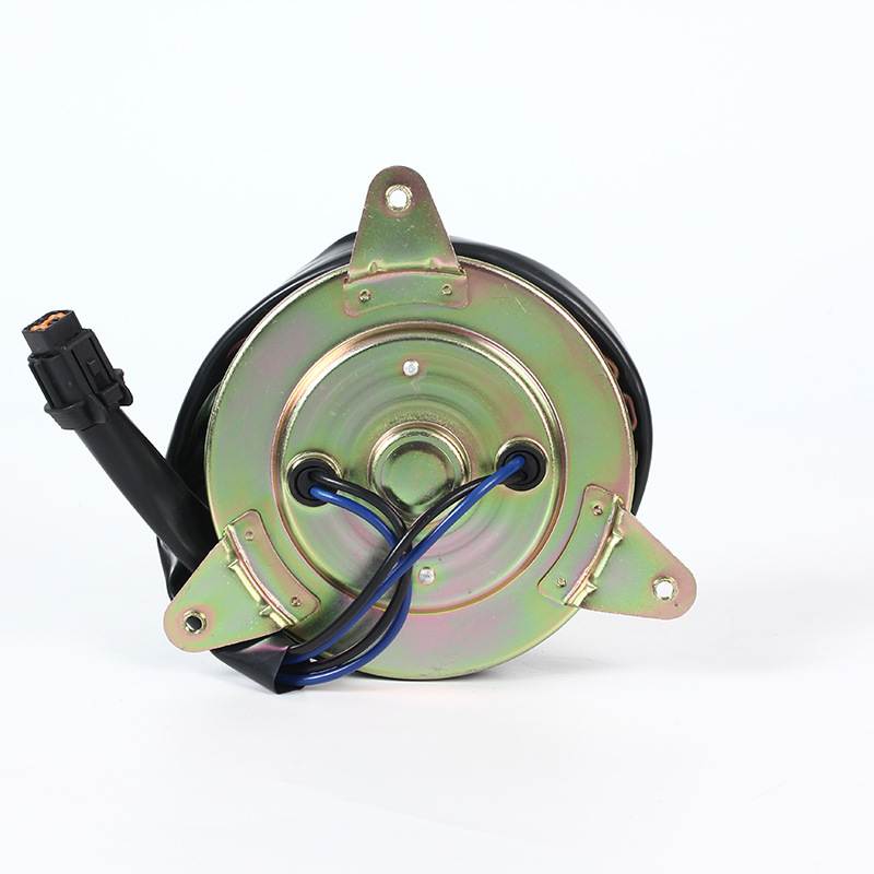 汽车散热器风扇电机92122-VW000 /92122-3XA0A/4524-6G01(Cham)