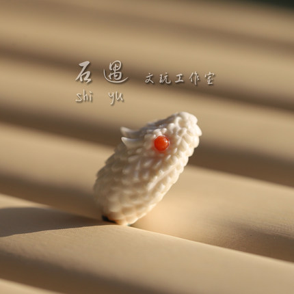 天然猛犸鹿角生肖蛇头造型手串文玩配饰新年搭配三通雕刻吊坠背云