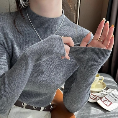 灰色打底衫女早秋2025新款黑色针织上衣内搭羊毛衫秋冬半高领毛衣