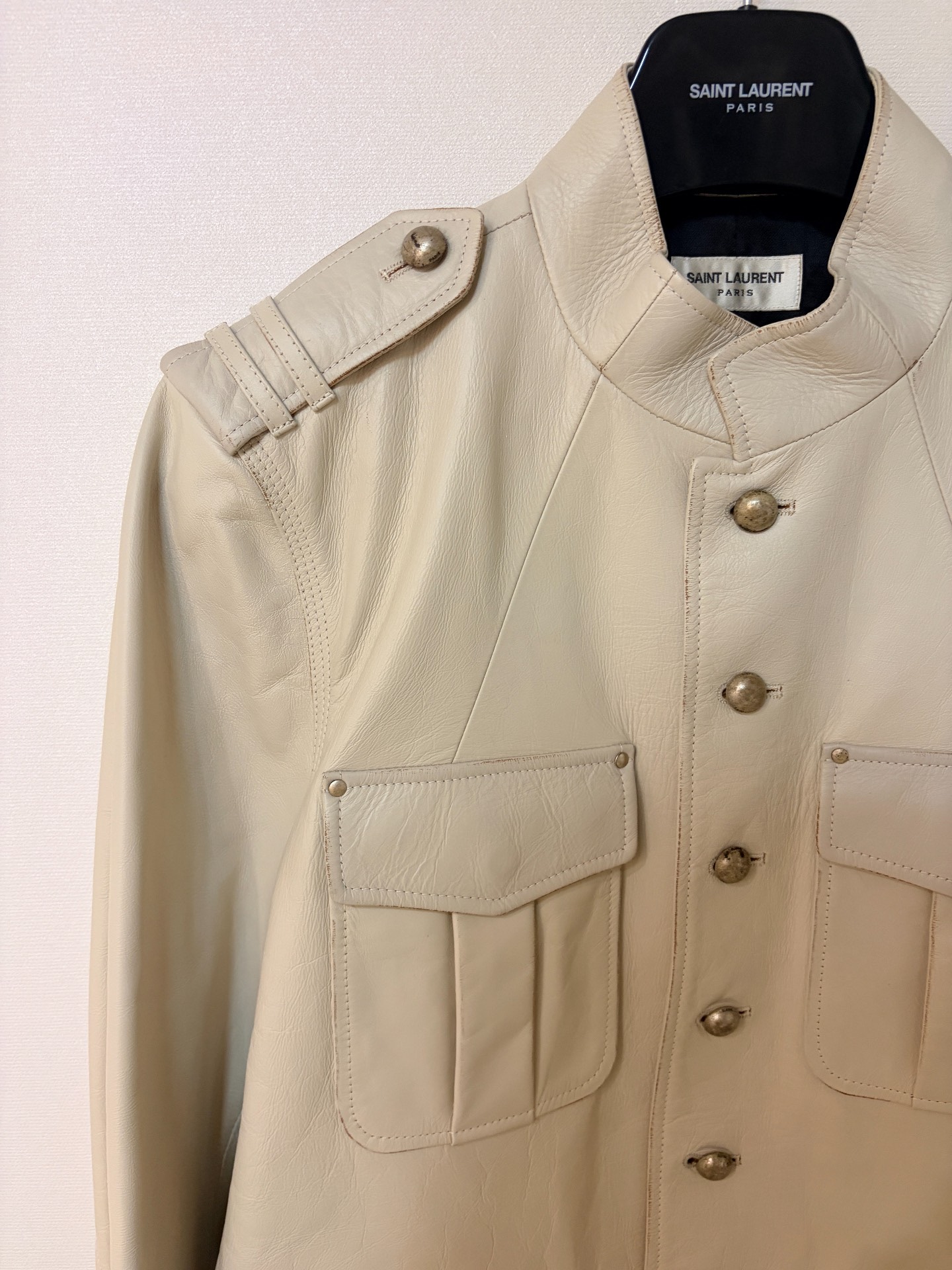 Saint Laurent SLP 19ss White Leather Jacket — detail