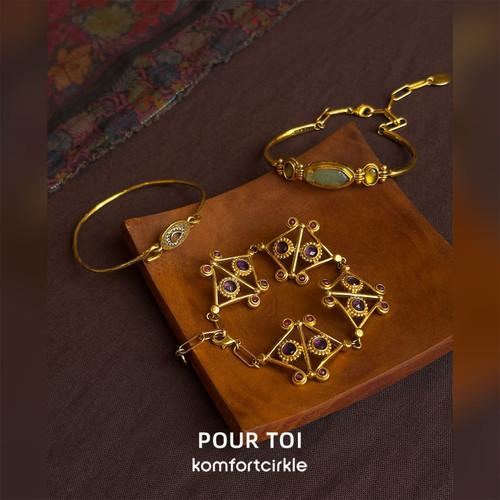 POUR TOI LAHHBA26004/LASSBR26006手镯手链 复古镶石精致叠搭