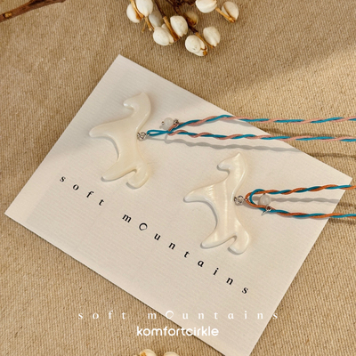 soft mountains软山 Wonderland乐园项链 小马吊坠编绳锁骨链