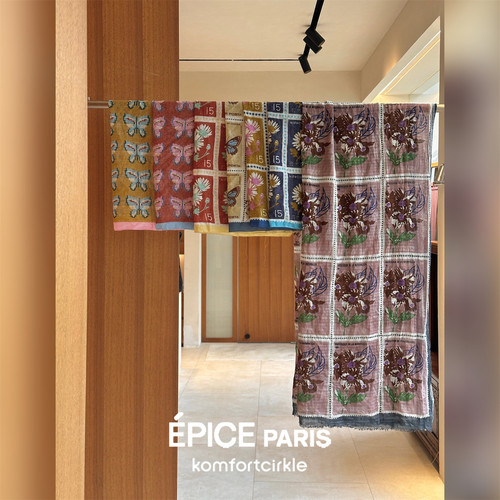 EPICE 蝴蝶花卉邮票印花方巾丝巾浪漫披肩大围巾丝巾春夏轻薄
