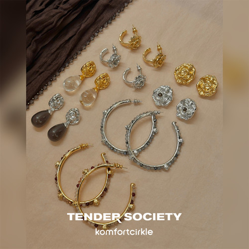 TENDER SOCIETY 熔岩玫瑰镶石耳钉水滴坠耳环串珠大耳圈女耳饰