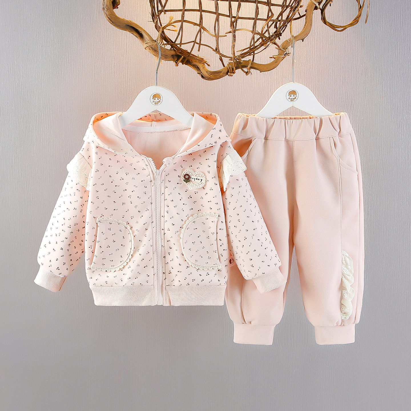 女童春秋韩版碎花连帽长袖卫衣套装女宝宝洋气两件套幼小童外出服