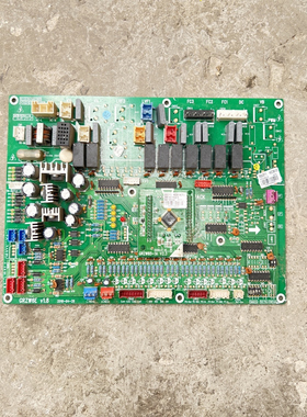 适用于格力多联机中央空调外机主板模块30223075外控制板30223112