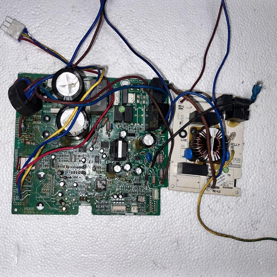 原装格力变频主板外机主板30138225 W8263C 电器盒0260328503