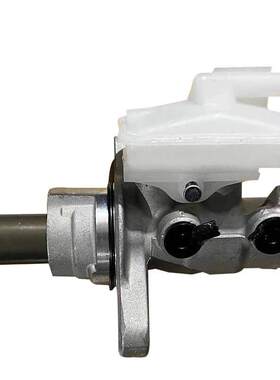 47201-26880 汽车制动总泵刹车总泵 适用于丰田HIACE