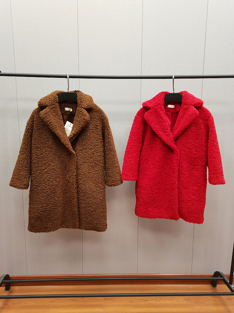 599*zi秋冬新款颗粒绒外套女童装 羊剪绒大衣秋冬 厚款保暖