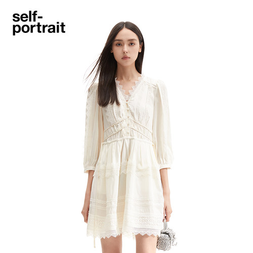 Self-Portrait蕾丝白色仙女裙