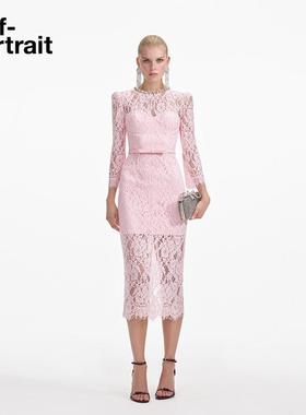 self-portrait 2025春夏粉红色优雅钻饰圆领长袖蕾丝连衣裙