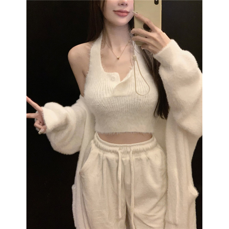 软糯挂脖吊带水貂绒针织背心