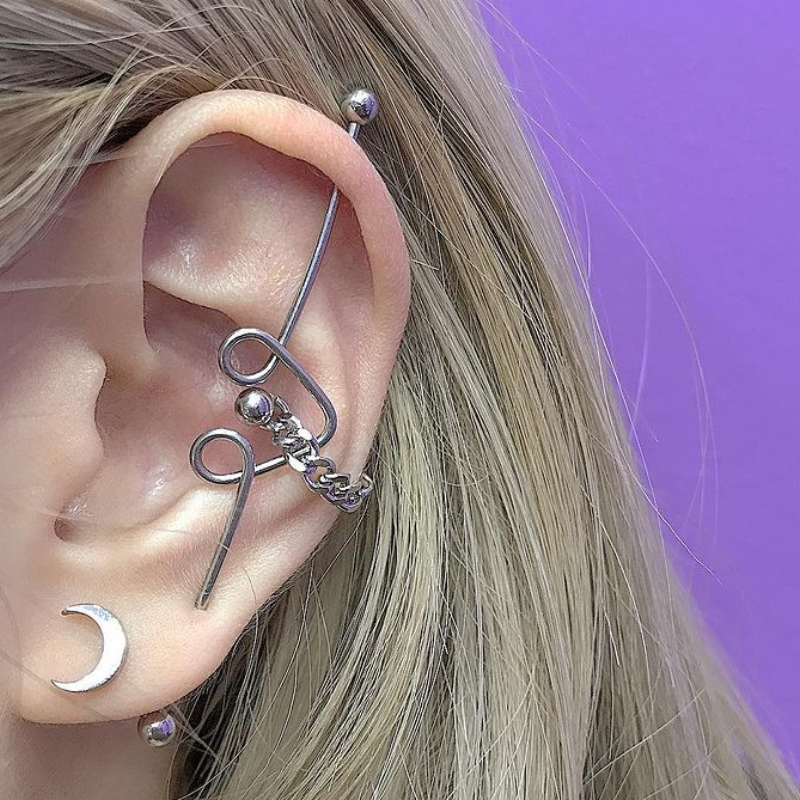 超长小众爱心镂空耳桥60mm长度上下耳洞互穿粗度1.2钛钢双耳洞钉