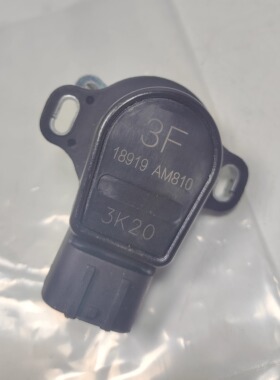 适用于日产350Z奇骏2.5 T30 X-trail油门踏板传感器18919-AM810