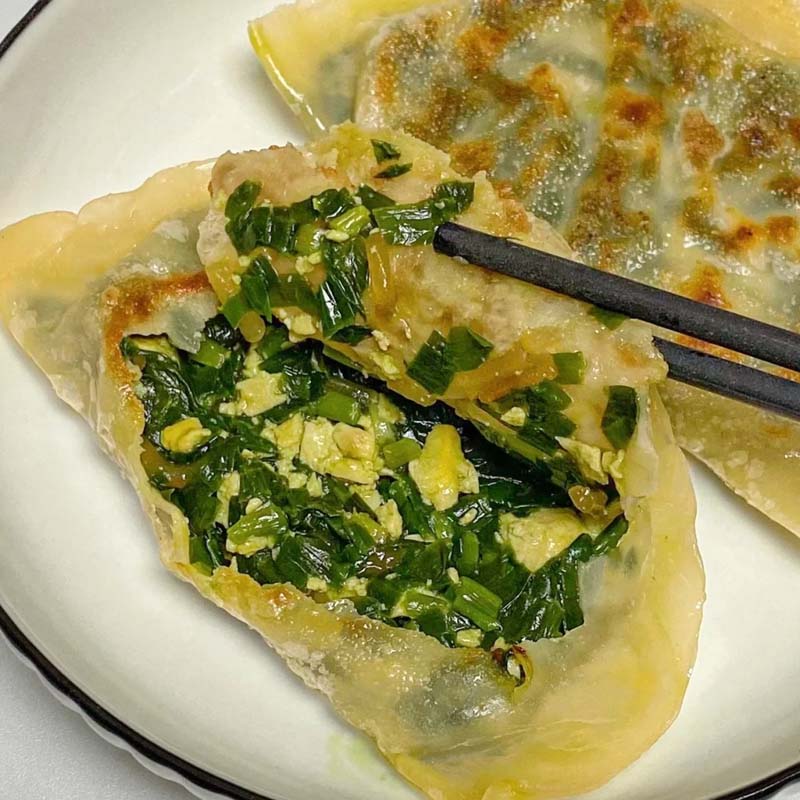 韭菜盒子薄皮韭菜鸡蛋馅饼速食早餐半成品面点加热即食懒人速食品