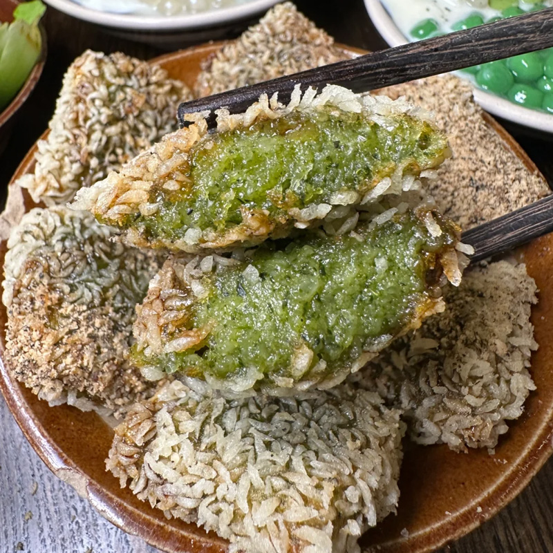 野菜糯米糍粑青团油炸火锅食材半成品红糖糍粑麻糍艾叶蒿子粑粑