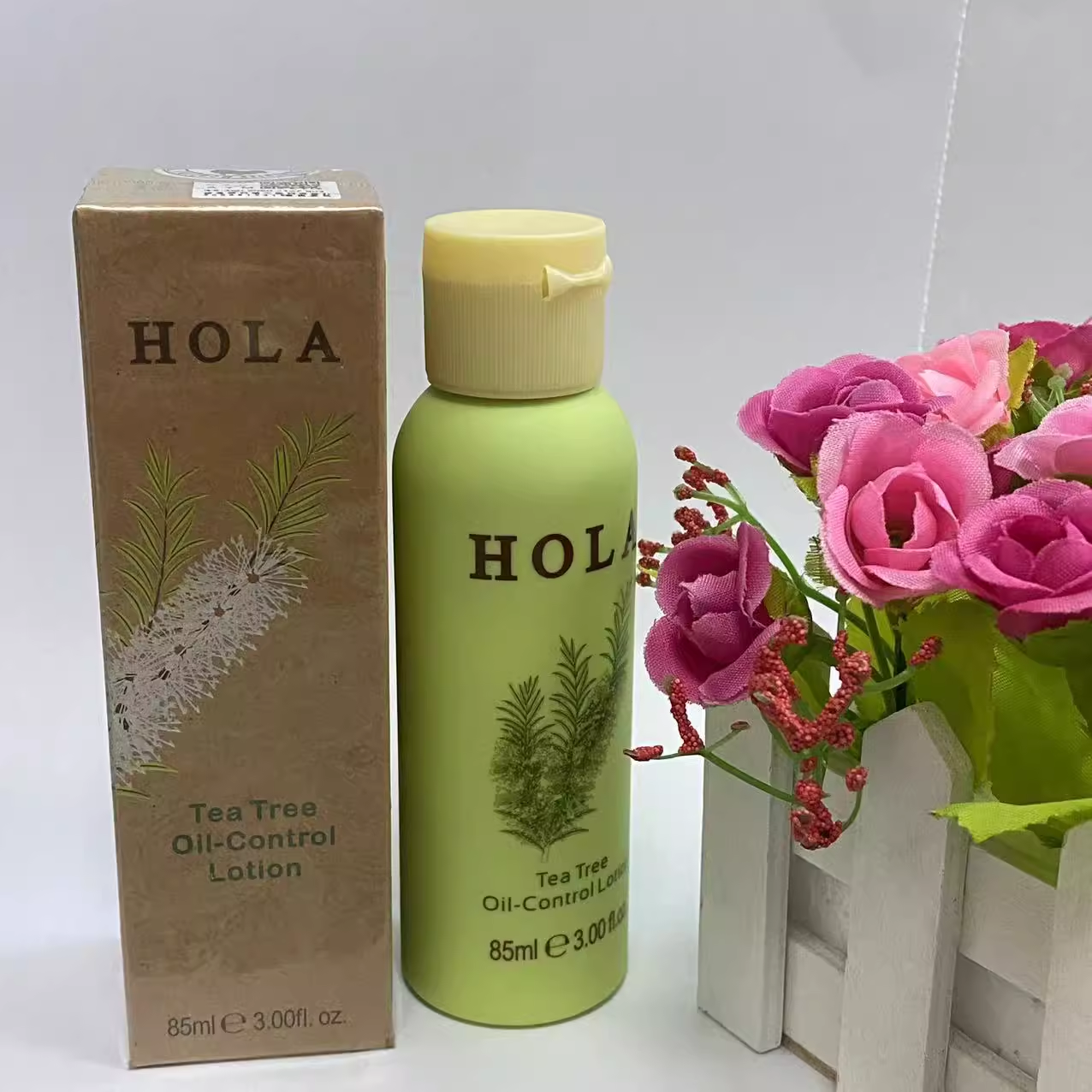 澳洲进口HOLA赫拉茶树植物调理乳 85ml控油祛痘补水保湿乳液
