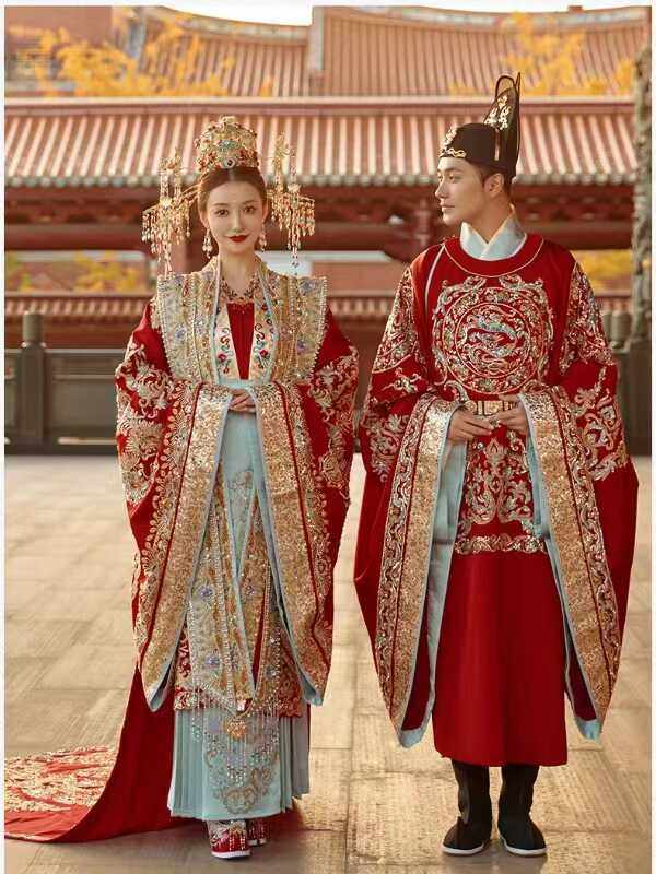 出租婚服中式全套宋制汉服婚服新娘新郎整套嫁衣重工长拖尾租赁