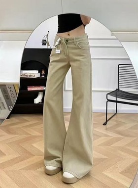 Loose and slightly flared jeans for women宽松微喇牛仔裤女