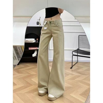 Loose and slightly flared jeans for women宽松微喇牛仔裤女