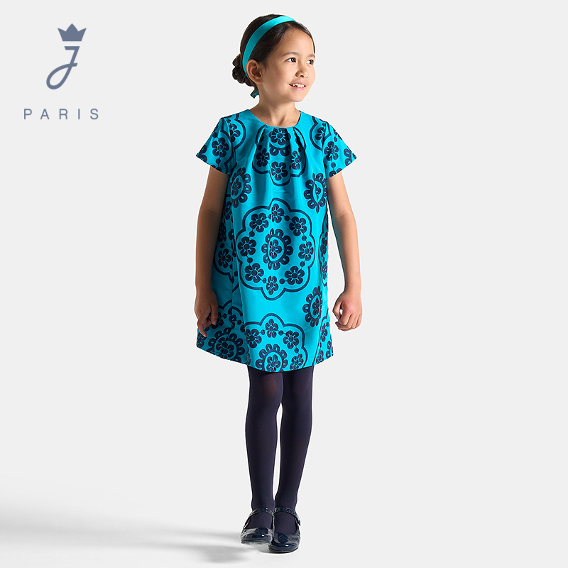 Jacadi Paris 陪伴孩子度过每个美好时刻