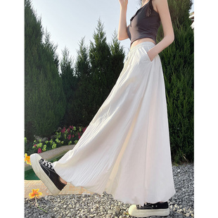 白色花苞半身裙女春秋2025新款高腰a字显瘦小个子垂感云朵蓬蓬裙