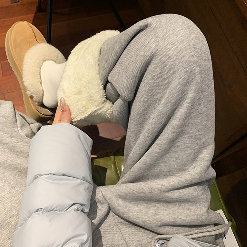 浅灰色羊羔绒运动裤女秋冬季2025新款加绒加厚高腰休闲直筒阔腿裤,女装/女士精品,休闲裤,淘宝优惠券,粉丝福利购,淘宝优惠卷