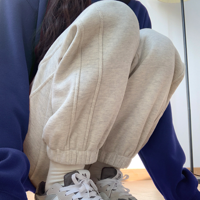 灰色运动裤女秋冬2024