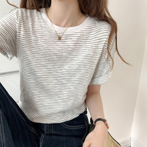 Real shooting fine horizontal stripe T-shirt women's summer 2022 new pure cotton Vintage loose contrast color women's top thin style