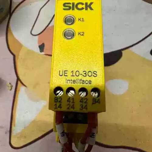 议价继电器 UE 10-3OS2DO实物拍摄成色如图