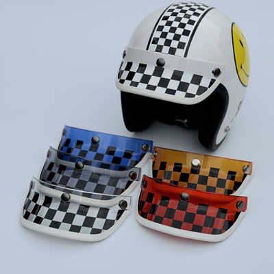 复古头盔帽檐沿棋盘格火焰