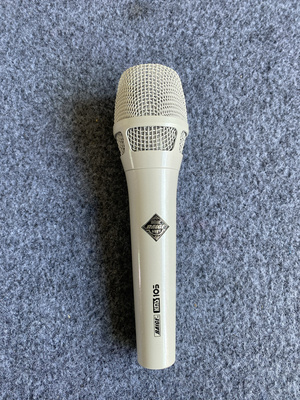 佰歌KMs105专业电容有线话筒家用K歌直播舞台演出手持麦克风