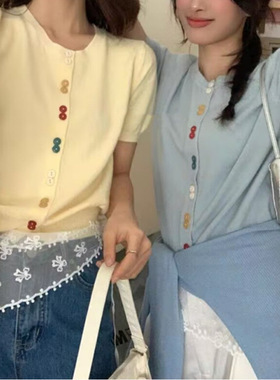 「3.2/春季上新」XUAN XIAO JIE 圆领彩扣针织短袖T恤上衣