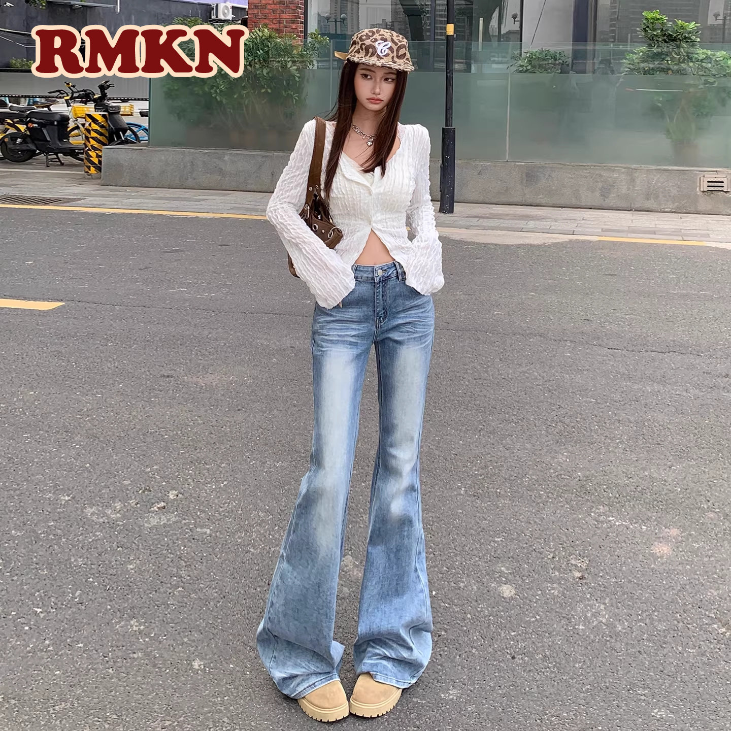 RMKN复古压褶猫须垂坠感微喇牛仔裤女2026新款低腰宽松显瘦拖地裤图片