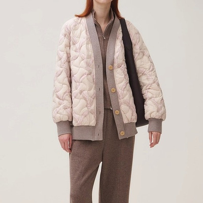 2025秋季优雅轻盈时髦百搭鸭绒服