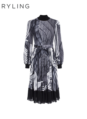 【黑白痕迹】MARYLING玛俪琳秋冬新品半高领印花连衣裙A1EHW62570