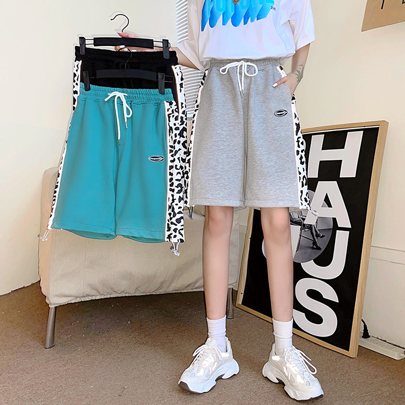 Real shot sports shorts female Korean fashion student versatile loose wide leg splicing slim hot pants casual pants