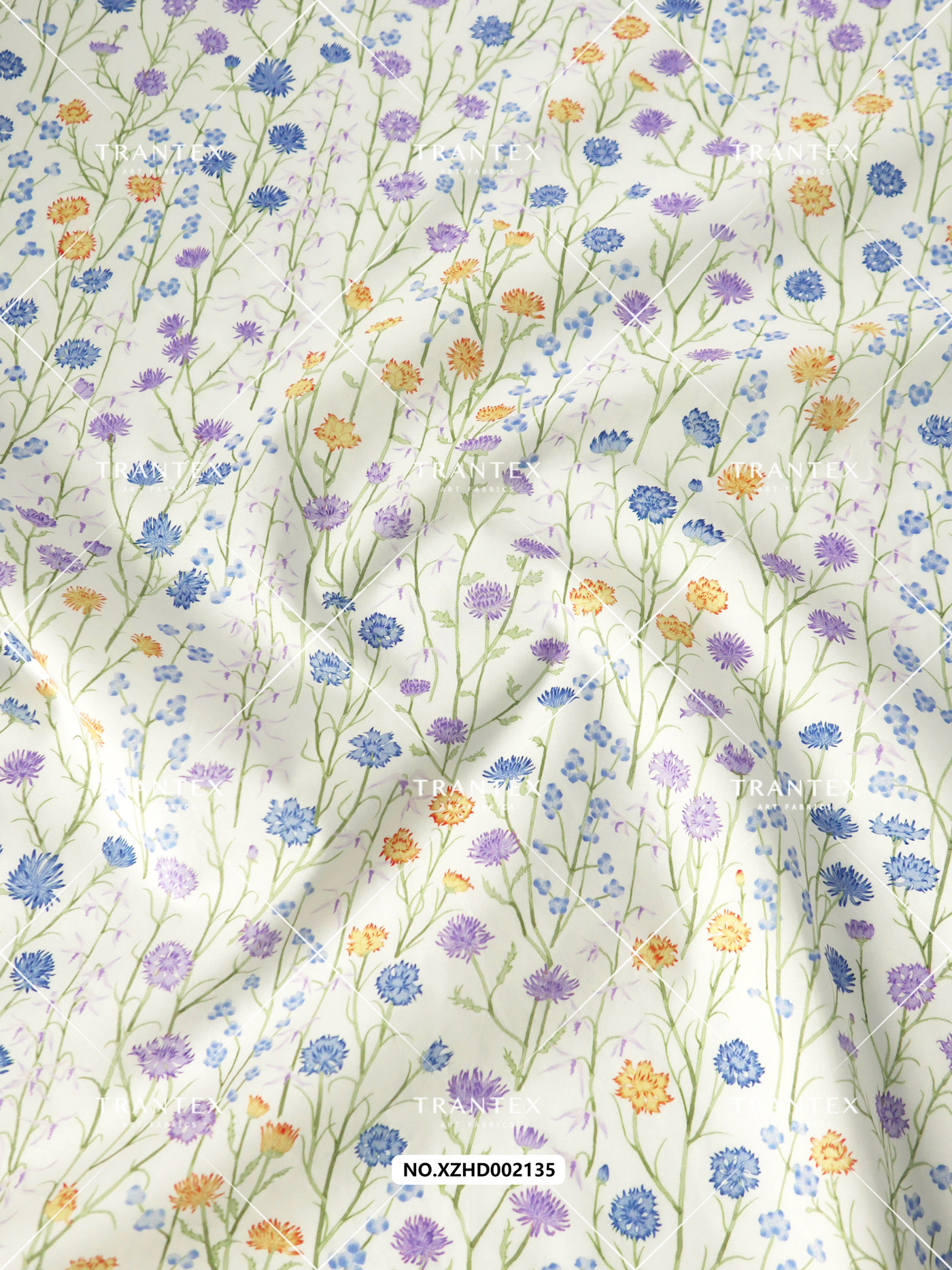 100s长绒棉轻薄全棉清新服装连衣裙纯棉印花布料衬衫面料细枝花朵