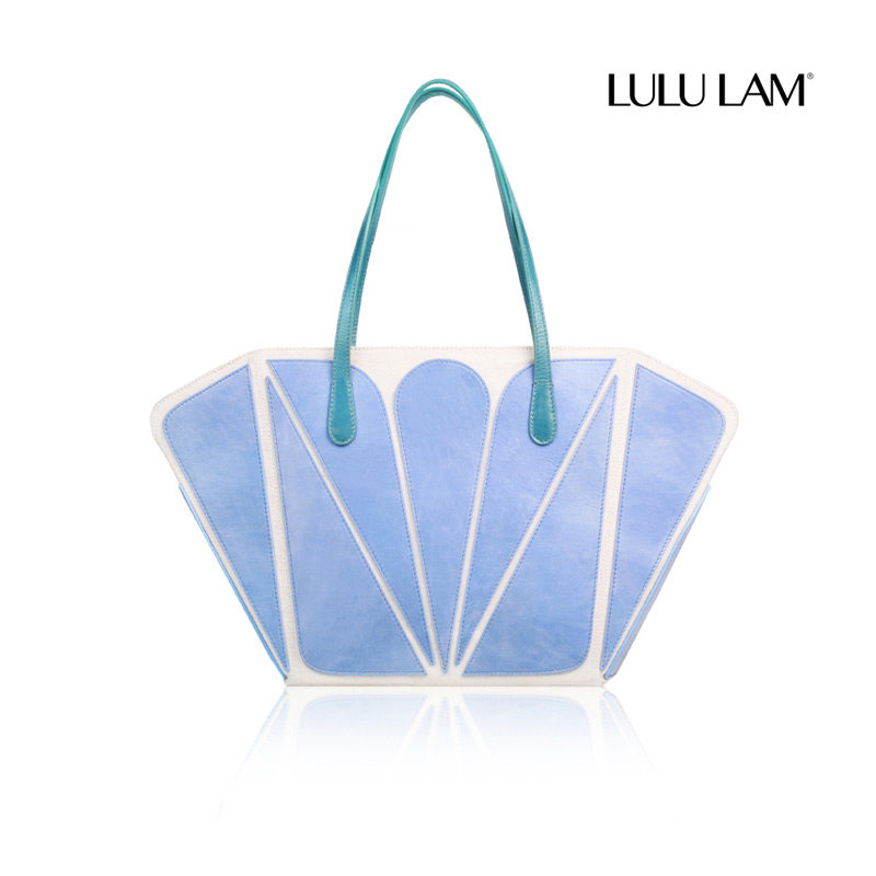 LULULAM蝴蝶油蜡牛皮托特包
