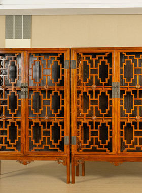 海南黄花梨攒接透棂书格（一对）