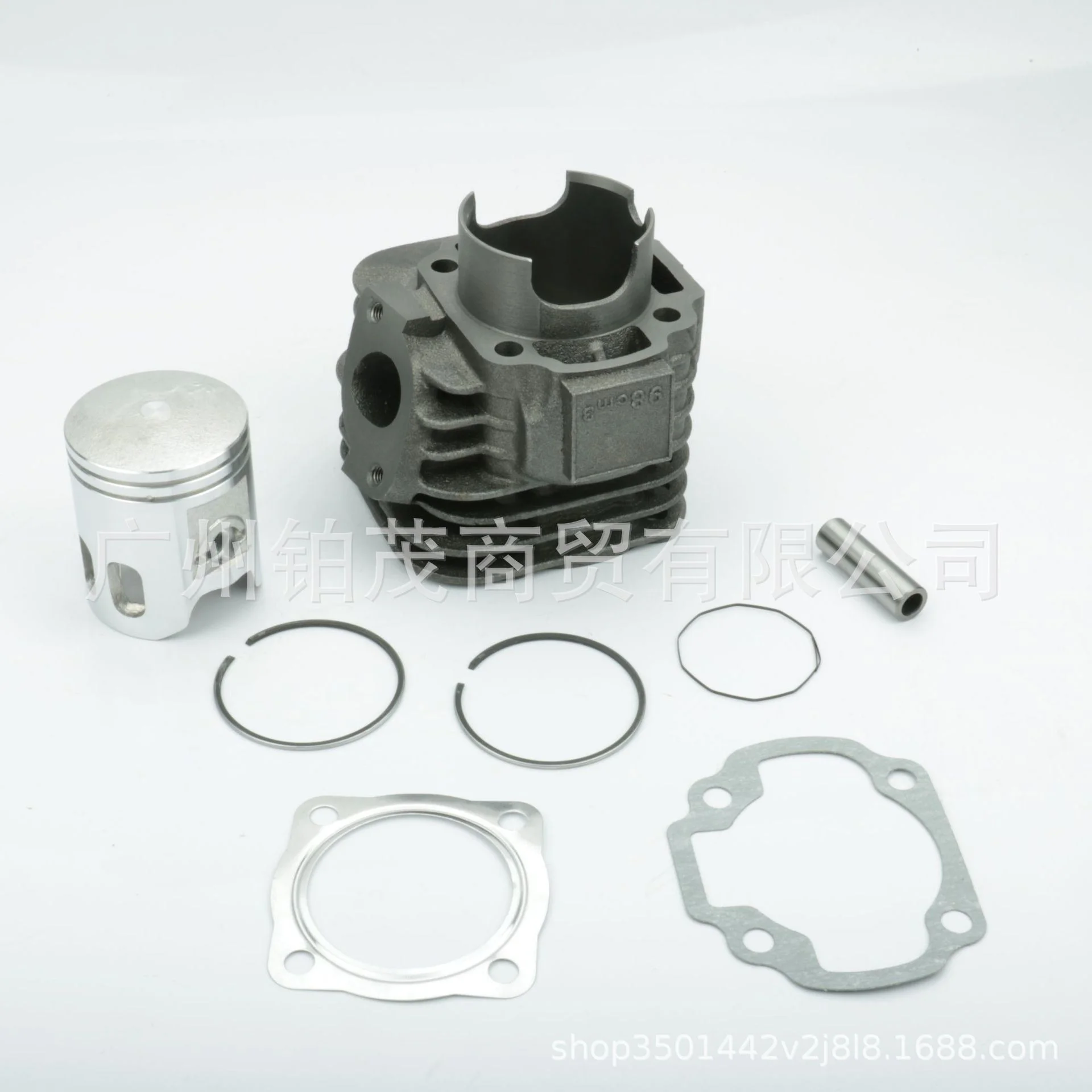 适用雅马哈两冲程西湖100  鹿城LC100  摩托车配件套缸中缸